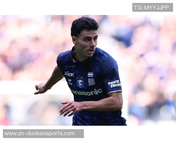 江苏队迎战大阪钢巴全力争胜期待精彩对决与球迷共享激情时刻